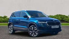 Petrol blue metallic Used 2022 Skoda Karoq SE L SUV | £23,495 (Fair price)