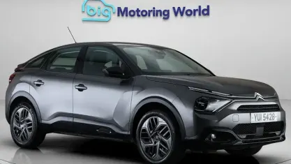 Używany Citroën C4 PureTech 131 KM (96 kW) 2022 Szary Hatchback