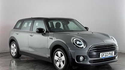 Begagnad Mini Cooper Clubman Classic 136 HK (100 kW) 2022 Grå Kombi