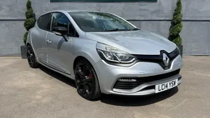 Used Renault Clio 200 HP (147 kW) 2014 Silver Hatchback