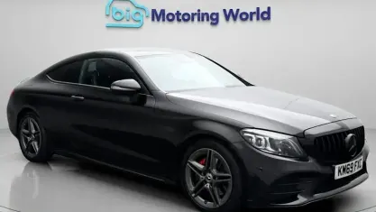 Used Mercedes C220 AMG Line Premium 194 HP (142 kW) 2019 Black Coupe