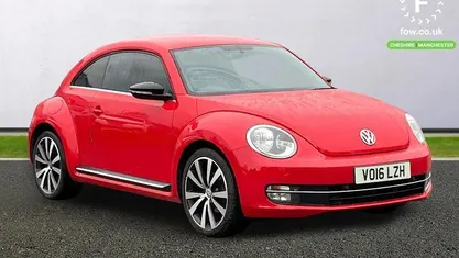 Used VW Beetle Sportline 150 HP (110 kW) 2016 Red Hatchback