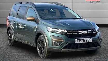 Used Dacia Jogger Extreme 141 HP (103 kW) 2025 MPV