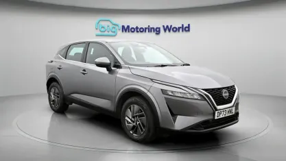 Used Nissan Qashqai Acenta Premium 140 HP (102 kW) 2023 Grey SUV
