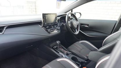 Begagnad Toyota Corolla Sport 122 HK (89 kW) 2022 Halvkombi