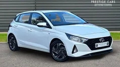 White Used 2021 Hyundai i20 SE Hatchback | £11,951 (Fair price)