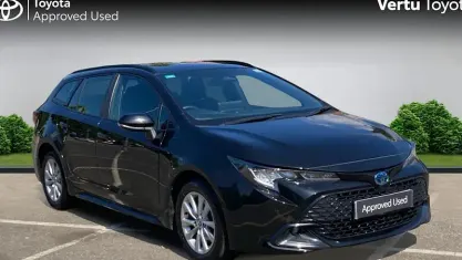 Used Toyota Corolla 140 HP (102 kW) 2025 Black Estate