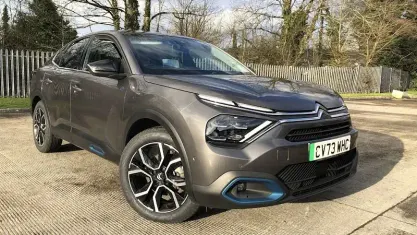 Used Citroën C4 Shine 131 HP (96 kW) 2023 SUV