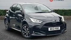 Used 2025 Toyota Yaris Hybrid Design Hatchback | £13,850 (Super price)