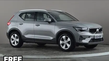 Used 2024 Volvo XC40 Core SUV | £25,497 (Fair price)