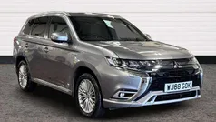 Grey Used 2018 Mitsubishi Outlander P-HEV SUV | £16,224 (Fair price)