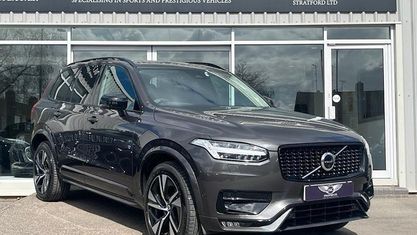 Usado Volvo XC90 Plus 235 HP (172 kW) 2023 SUV