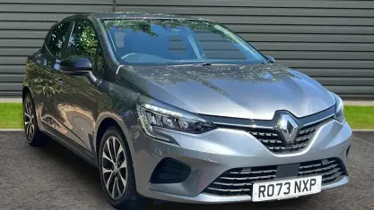 Used Renault Clio Evolution 90 HP (66 kW) 2023 Grey Hatchback