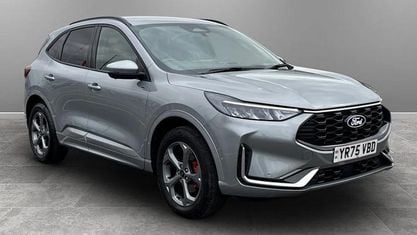 Begagnad Ford Kuga ST-Line 242 HK (177 kW) 2026 SUV
