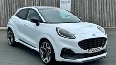 White Used 2022 Ford Puma ST Hatchback | £16,985 (Fair price)
