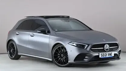 Używany Mercedes A220 Exclusive 190 KM (139 kW) 2020 Szary Hatchback