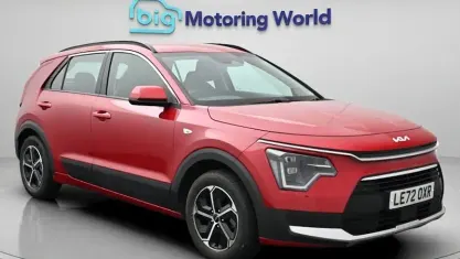 Usado Kia Niro 141 HP (103 kW) 2023 SUV