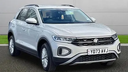 Used VW T-Roc Life 110 HP (80 kW) 2023 SUV