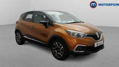 Used Renault Captur Iconic 131 HP (96 kW) 2019 Orange/black SUV