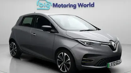 Used Renault Zoe Iconic 100 kW (136 HP) 2024 Hatchback