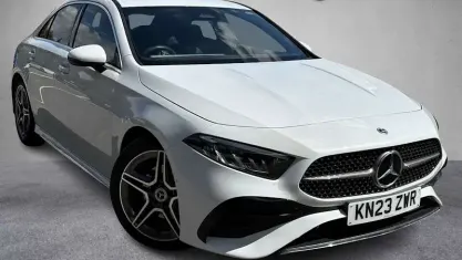 Used Mercedes A180 AMG line 136 HP (100 kW) 2023 White Sedan