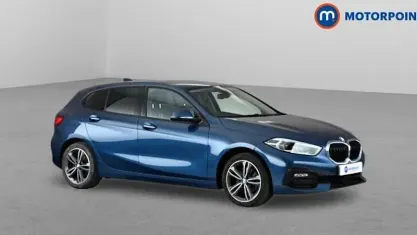 Usado BMW 118 Sport Line 150 HP (110 kW) 2021 Azul Citadino