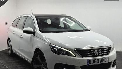 Używany Peugeot 308 SW Allure 131 KM (96 kW) 2020 Kombi