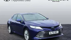 Blue Used 2020 Toyota Camry Sedan | £21,000 (Fair price)
