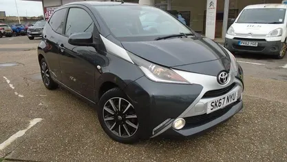 Used Toyota Aygo x-style 69 HP (50 kW) 2017 Hatchback