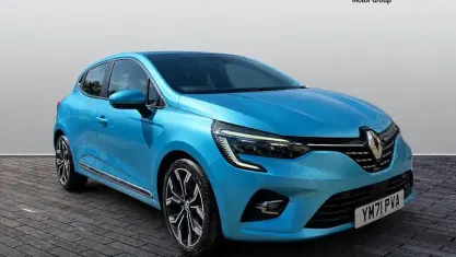 Used Renault Clio Version S 90 HP (66 kW) 2022 Hatchback