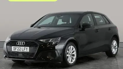 Usado Audi A3 Sportback Advanced 110 CV (80 kW) 2022 Negro Utilitario