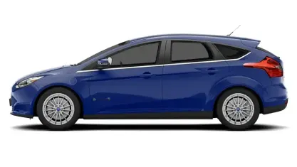 Used Ford Focus Titanium 105 HP (77 kW) 2014 Blue Hatchback