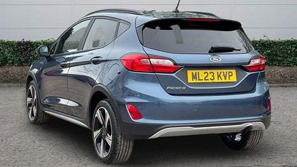 Begagnad Ford Fiesta Active 101 HK (74 kW) 2022 Blå Halvkombi