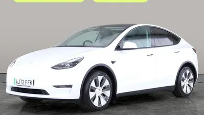 Used Tesla Model Y Long Range AWD 286 kW (389 HP) 2025 SUV