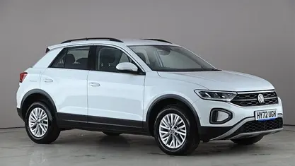 Used VW T-Roc Life 110 HP (80 kW) 2024 SUV