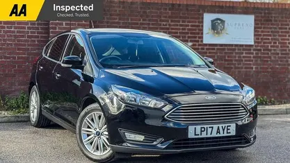 Used Ford Focus Zetec 101 HP (74 kW) 2017 Black Hatchback
