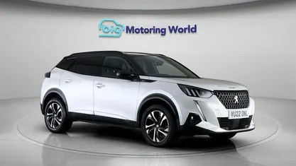 Used Peugeot 2008 GT 131 HP (96 kW) 2022 White SUV