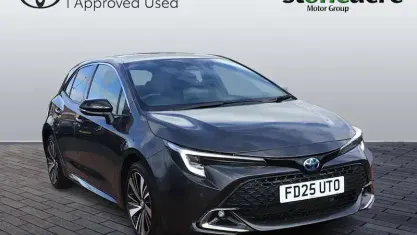 Used Toyota Corolla Design 140 HP (102 kW) 2025 Grey Hatchback
