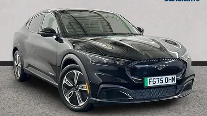 Used Ford Mustang Select 268 HP (197 kW) 2024 Absolute black (standard colour) Estate