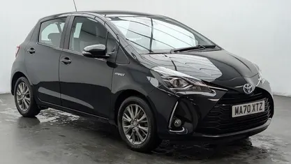 Used Toyota Yaris Hybrid 101 HP (74 kW) 2020 Hatchback
