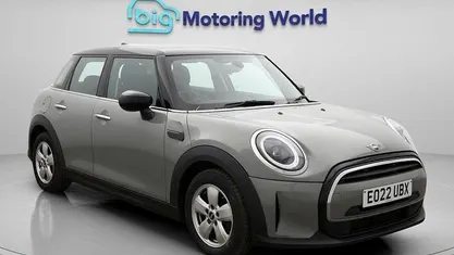 Used Mini Cooper Classic 136 HP (100 kW) 2022 Hatchback