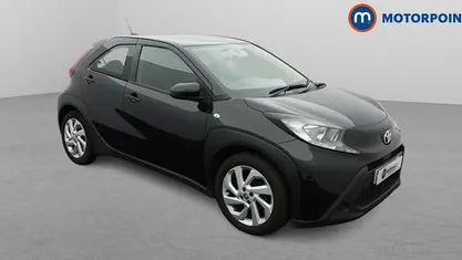 Used Toyota Aygo X PURE 72 HP (52 kW) 2025 SUV