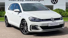 White Used 2018 VW Golf VII GTE Hatchback | £13,995 (Fair price)
