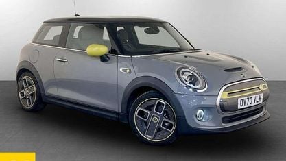 Begagnad Mini Cooper Level 2 135 kW (184 HK) 2020 Halvkombi