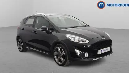 Second-hand Ford Fiesta Active 125 CP (91 kW) 2019 Negru Hatchback