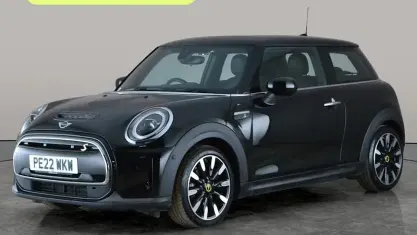 Used Mini Cooper Level 3 135 kW (184 HP) 2023 Hatchback
