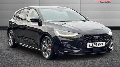 Used 2025 Ford Focus ST-Line Hatchback | £20,499 (Fair price)