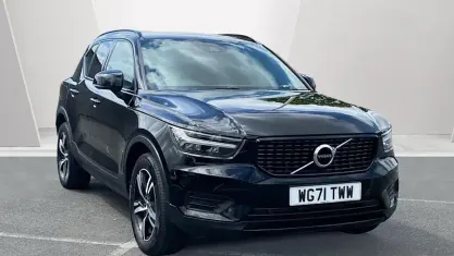 Used Volvo XC40 R-Design 163 HP (119 kW) 2021 Black SUV