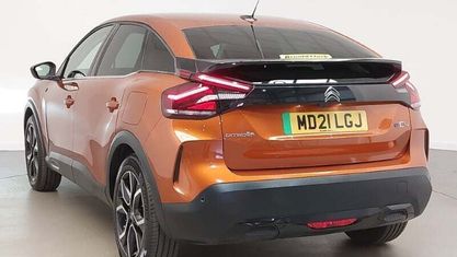 Usado Citroën e-C4 Shine 100 kW (136 CV) 2023 Utilitario