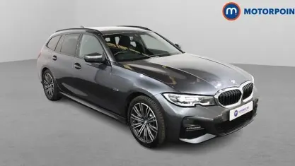 Begagnad BMW 330e M Sport 292 HK (214 kW) 2022 Grå Kombi
